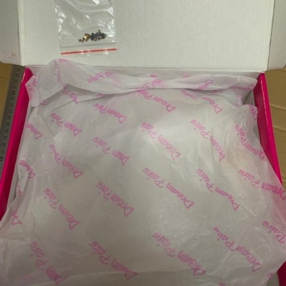 NIB DREAM PAIRS Women's Gold Glitter Open Toe High Heel Platform T-Strap Size 6 - Picture 9 of 9